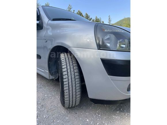Sahibinden Renault Clio 1.2 Authentique 2006 Model 