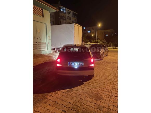 Sahibinden Renault Clio 1.2 Authentique 2006 Model 