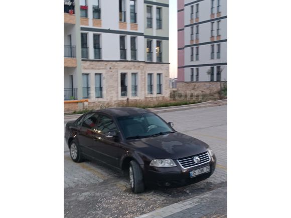 2004 PASSAT 0 MOTOR  ACİL SATILIKTIR 