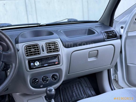 2004 HATASIZ BOYASIZ RENAULT CLİO 1.4 _KLİMALI_ LPG'Lİ 1. SINIF