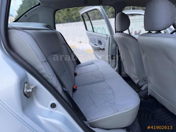 2004 HATASIZ BOYASIZ RENAULT CLİO 1.4 _KLİMALI_ LPG'Lİ 1. SINIF