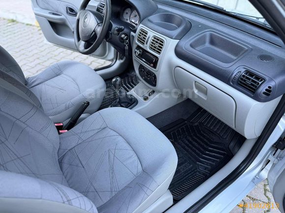 2004 HATASIZ BOYASIZ RENAULT CLİO 1.4 _KLİMALI_ LPG'Lİ 1. SINIF