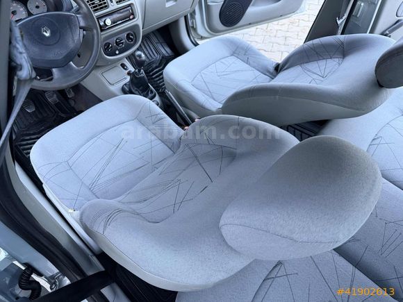 2004 HATASIZ BOYASIZ RENAULT CLİO 1.4 _KLİMALI_ LPG'Lİ 1. SINIF