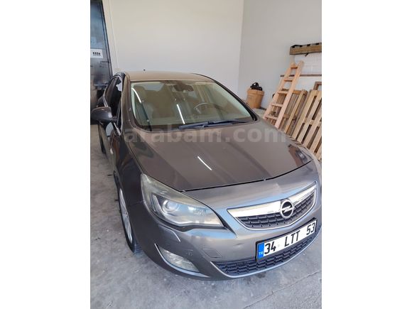 Sahibinden Opel Astra 1.6 Cosmo 2010 Model 
