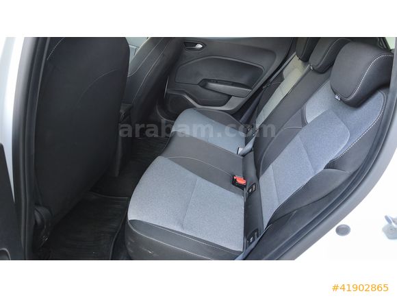 TÜRE'DEN 2024 RENAULT CLİO EVOLUTİON GSR2'Lİ %20 FATURALI