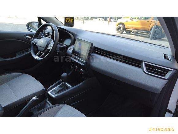 TÜRE'DEN 2024 RENAULT CLİO EVOLUTİON GSR2'Lİ %20 FATURALI