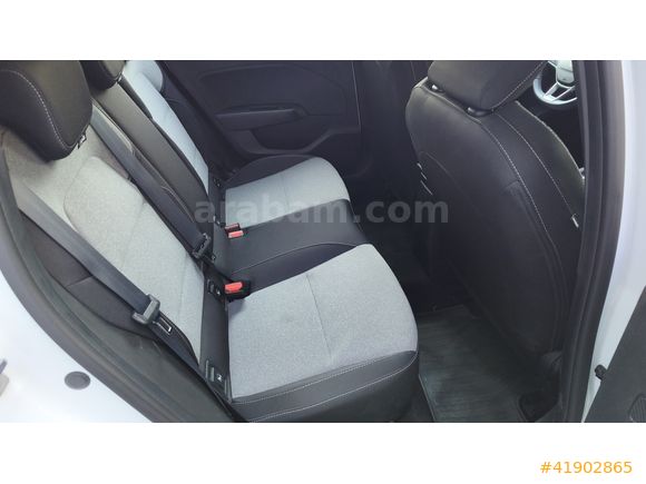 TÜRE'DEN 2024 RENAULT CLİO EVOLUTİON GSR2'Lİ %20 FATURALI