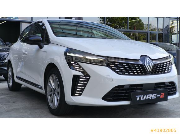 TÜRE'DEN 2024 RENAULT CLİO EVOLUTİON GSR2'Lİ %20 FATURALI
