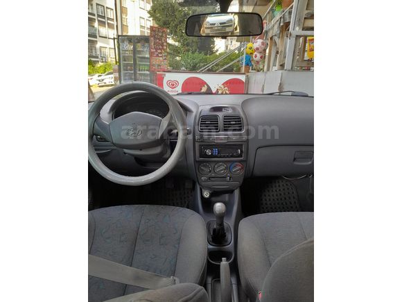 Sahibinden Hyundai Accent 1.5 GLS 2003 Model