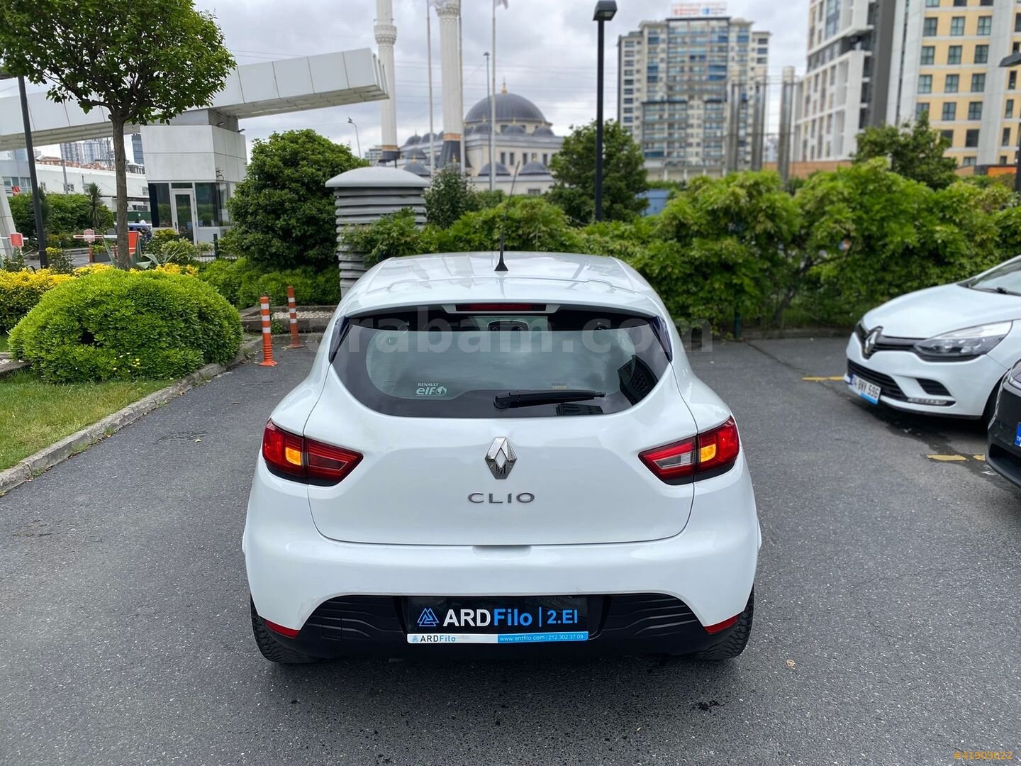 Galeriden Renault Clio 1.5 dCi Joy 2017 Model İstanbul 187.293 km Beyaz 5