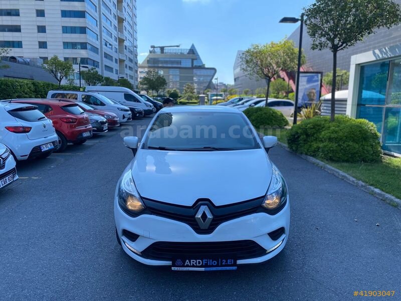 Galeriden Renault Clio 1.5 dCi Joy 2019 Model İstanbul 202.579 km Beyaz