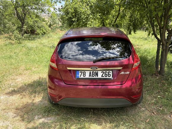 Değişensiz 123Bin Km Fiesta 1.4 Titanium