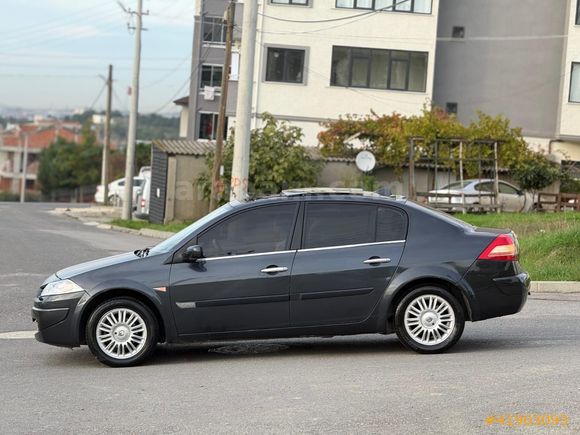 DR AUTODAN 2007 REANULT MEGANE PRIVILEGE