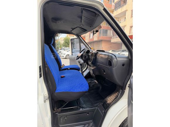 Galeriden Ford Transit 280 S 2004 Model Batman