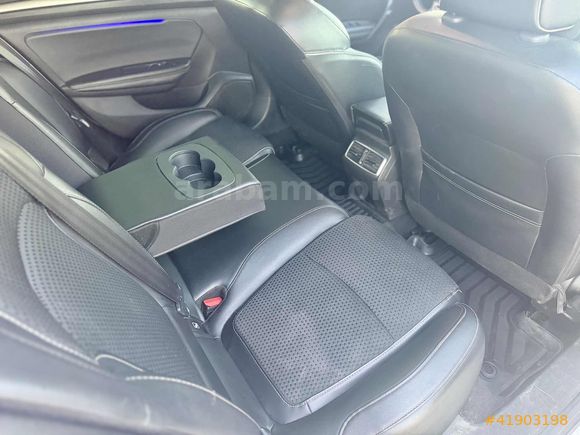 2018 MODEL// 162000.km// DEĞİŞENSİZ TRAMERSİZ/ İCON MEGANE 4