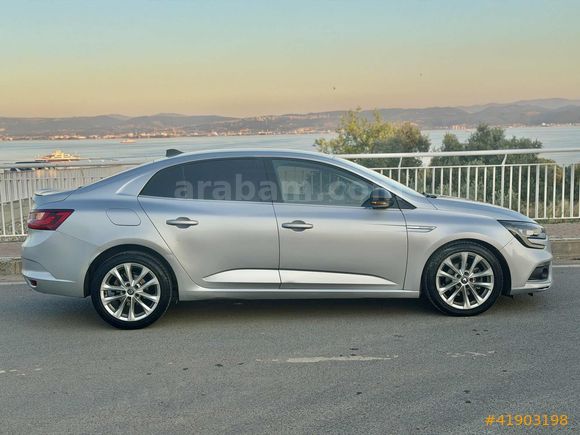 2018 MODEL// 162000.km// DEĞİŞENSİZ TRAMERSİZ/ İCON MEGANE 4