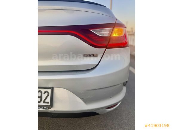 2018 MODEL// 162000.km// DEĞİŞENSİZ TRAMERSİZ/ İCON MEGANE 4