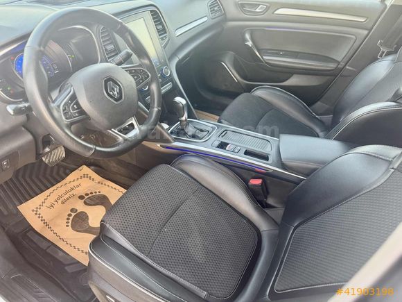 2018 MODEL// 162000.km// DEĞİŞENSİZ TRAMERSİZ/ İCON MEGANE 4