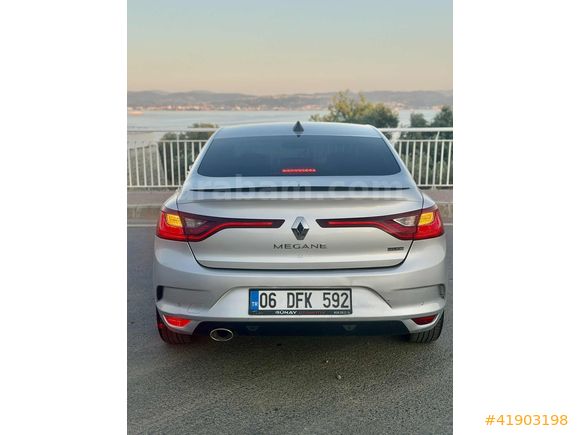 2018 MODEL// 162000.km// DEĞİŞENSİZ TRAMERSİZ/ İCON MEGANE 4