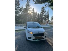 Sahibinden Ford Tourneo Courier 1.5 TDCi Delux 2018 Model 