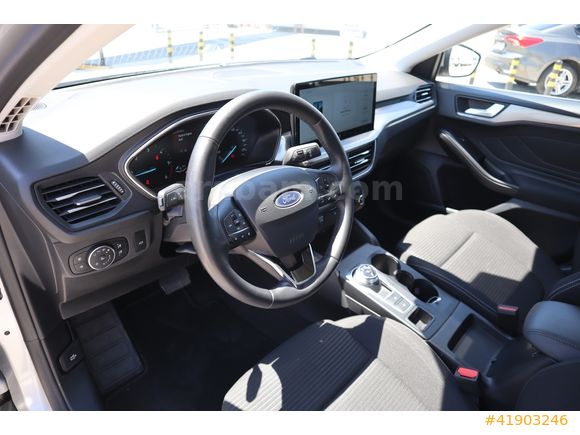BÜYÜKSOYLU FİLO/2025 MODEL FORD FOCUS 1.5 ECOBLUE TITANIUM STIL