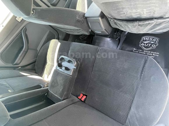 Sahibinden Ford Focus 1.6 TDCi Ghia 2006 Model 