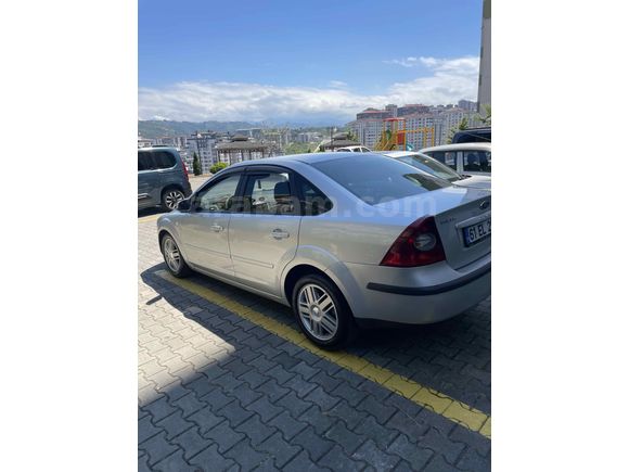 Sahibinden Ford Focus 1.6 TDCi Ghia 2006 Model 