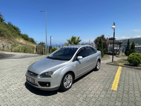 Sahibinden Ford Focus 1.6 TDCi Ghia 2006 Model 