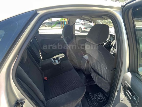 Sahibinden Ford Focus 1.6 TDCi Ghia 2006 Model 