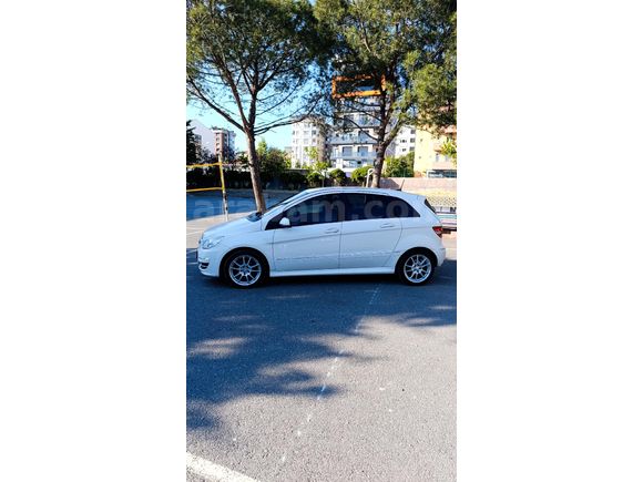 Sahibinden Mercedes - Benz B 150 Boyut 2009 Model