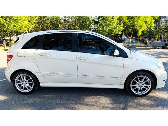 Sahibinden Mercedes - Benz B 150 Boyut 2009 Model