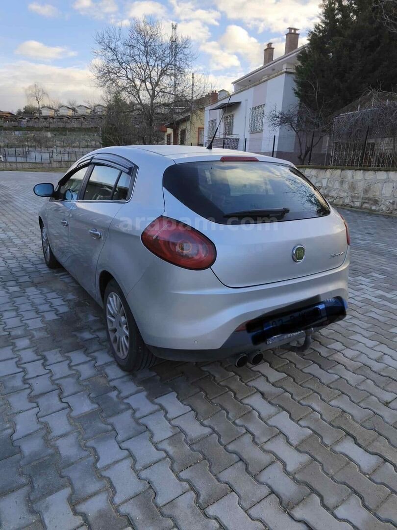 Sahibinden Fiat Bravo 1.4 Turbo Emotion 2008 Model Eskişehir 272.000 km Gri 5