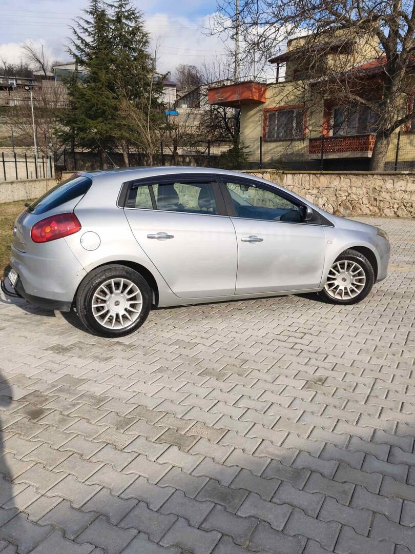 Sahibinden Fiat Bravo 1.4 Turbo Emotion 2008 Model Eskişehir 272.000 km Gri 4