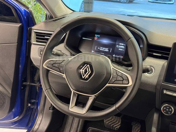 POLAT' 2024MODEL 1.0 TCE RENAULT CLİO EVOLUTİON 15 DK KREDİ İLE