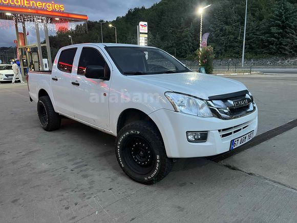  Isuzu D-Max 2.5 4x2 2017 Model  131.500 km de