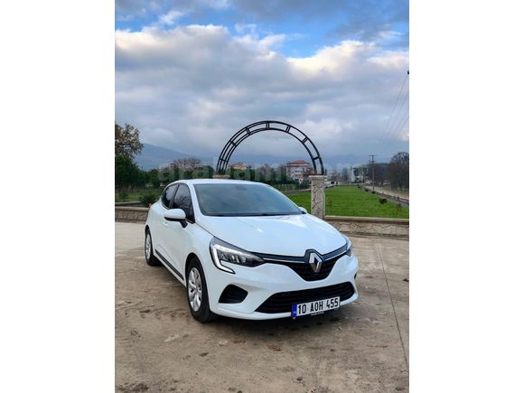 Sahibinden Renault Clio 1.0 TCe Joy 2022 Model