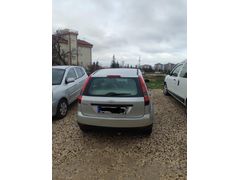 Sahibinden Ford Fiesta 1.4 Comfort 2005 Model Malatya 140.000 km Gri (Gümüş)
