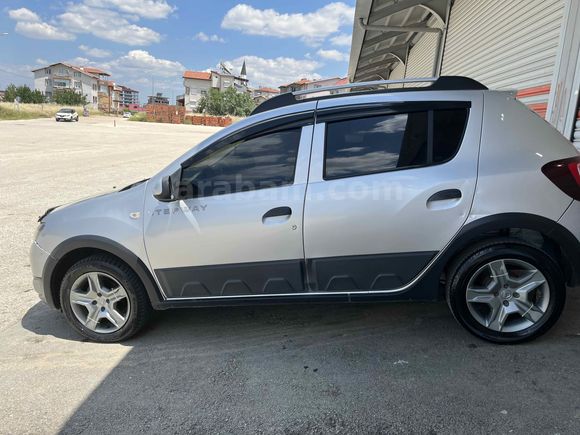 Sahibinden Dacia Sandero 1.5 dCi Stepway 2016 Model 