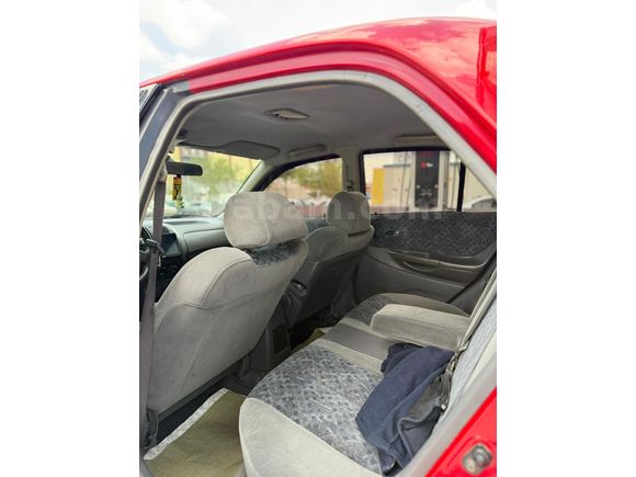 Sahibinden Mazda 323 1.5 1999 Model  375.000 km Kırmızı