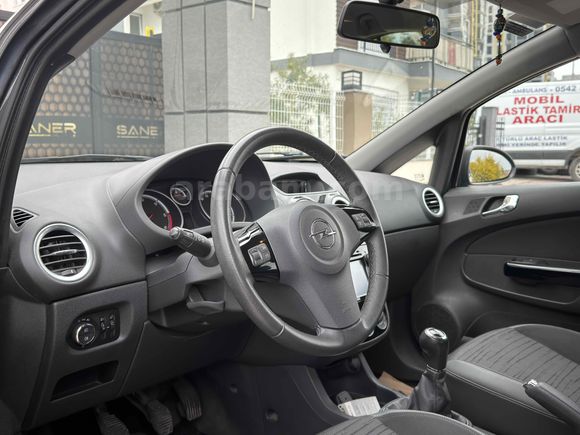 HATASIZ BOYASIZ OPEL CORSA SADECE 84 BİN KM’DE