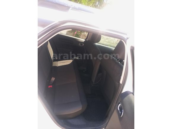 Sahibinden Citroen C4 Cactus 1.6 e-HDi Shine 2015 Model