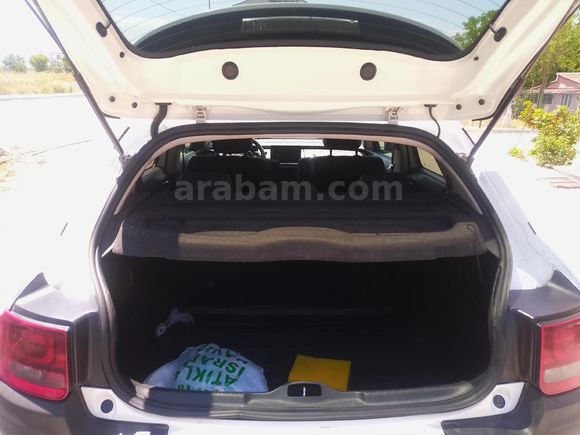 Sahibinden Citroen C4 Cactus 1.6 e-HDi Shine 2015 Model
