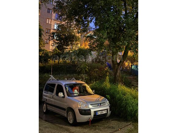 Sahibinden Peugeot Partner 1.9 D 2004 Model 