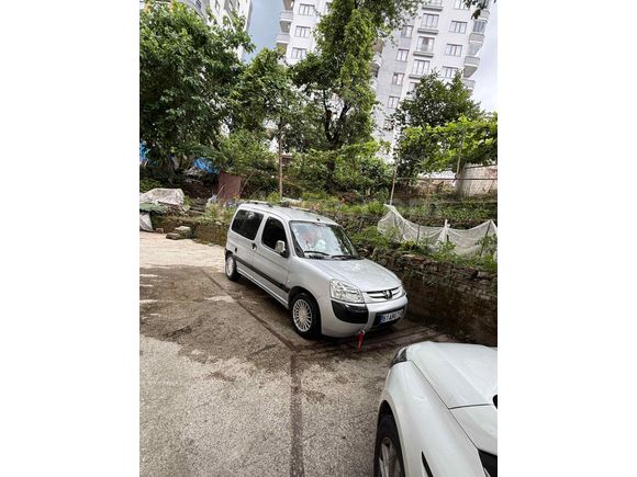 Sahibinden Peugeot Partner 1.9 D 2004 Model 