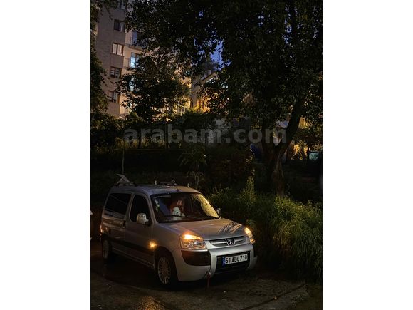 Sahibinden Peugeot Partner 1.9 D 2004 Model 