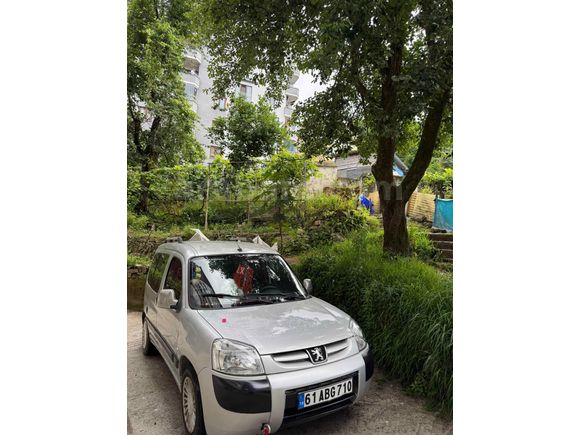 Sahibinden Peugeot Partner 1.9 D 2004 Model 
