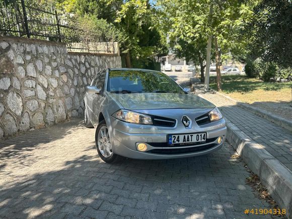 2009 RENAULT MEGANE 1,6 16V EXPRESSİON 110HP 201,000KM
