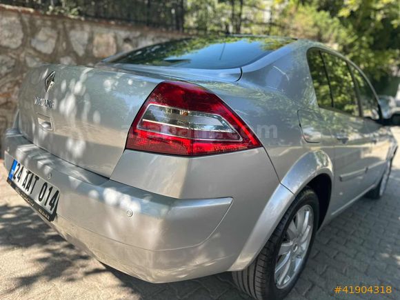 2009 RENAULT MEGANE 1,6 16V EXPRESSİON 110HP 201,000KM