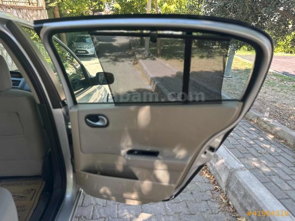2009 RENAULT MEGANE 1,6 16V EXPRESSİON 110HP 201,000KM