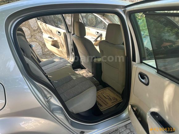2009 RENAULT MEGANE 1,6 16V EXPRESSİON 110HP 201,000KM